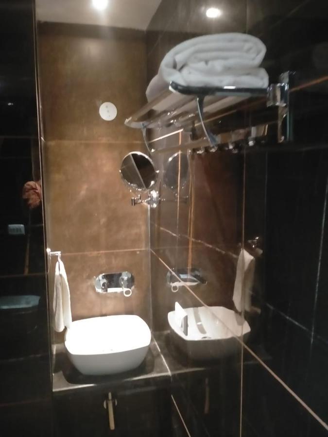 Hotel Pepper Hisar Ngoại thất bức ảnh